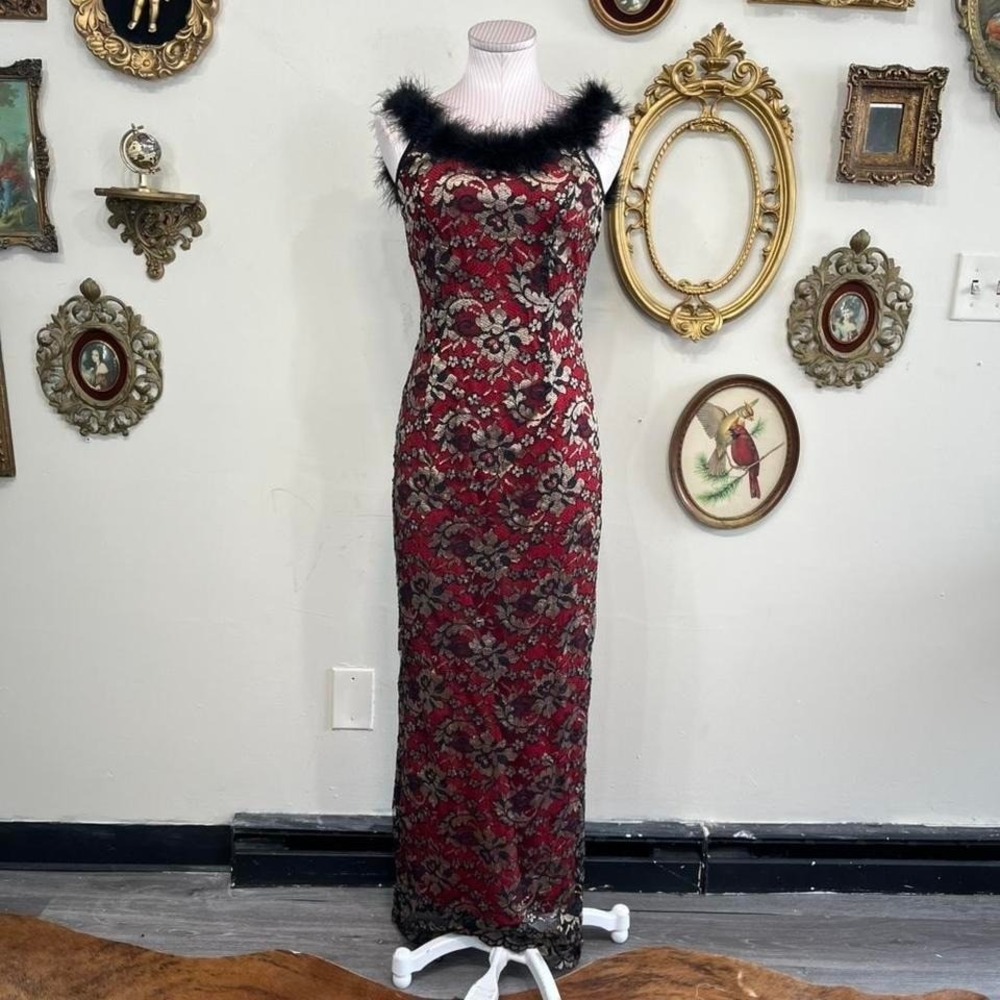 Vintage Red Black Lace Maxi Dress Faux Fur Trim goth